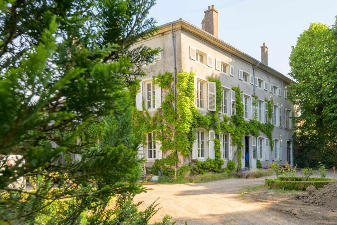 Logis Hotel Du Parc Pont-à-Mousson Kültér fotó