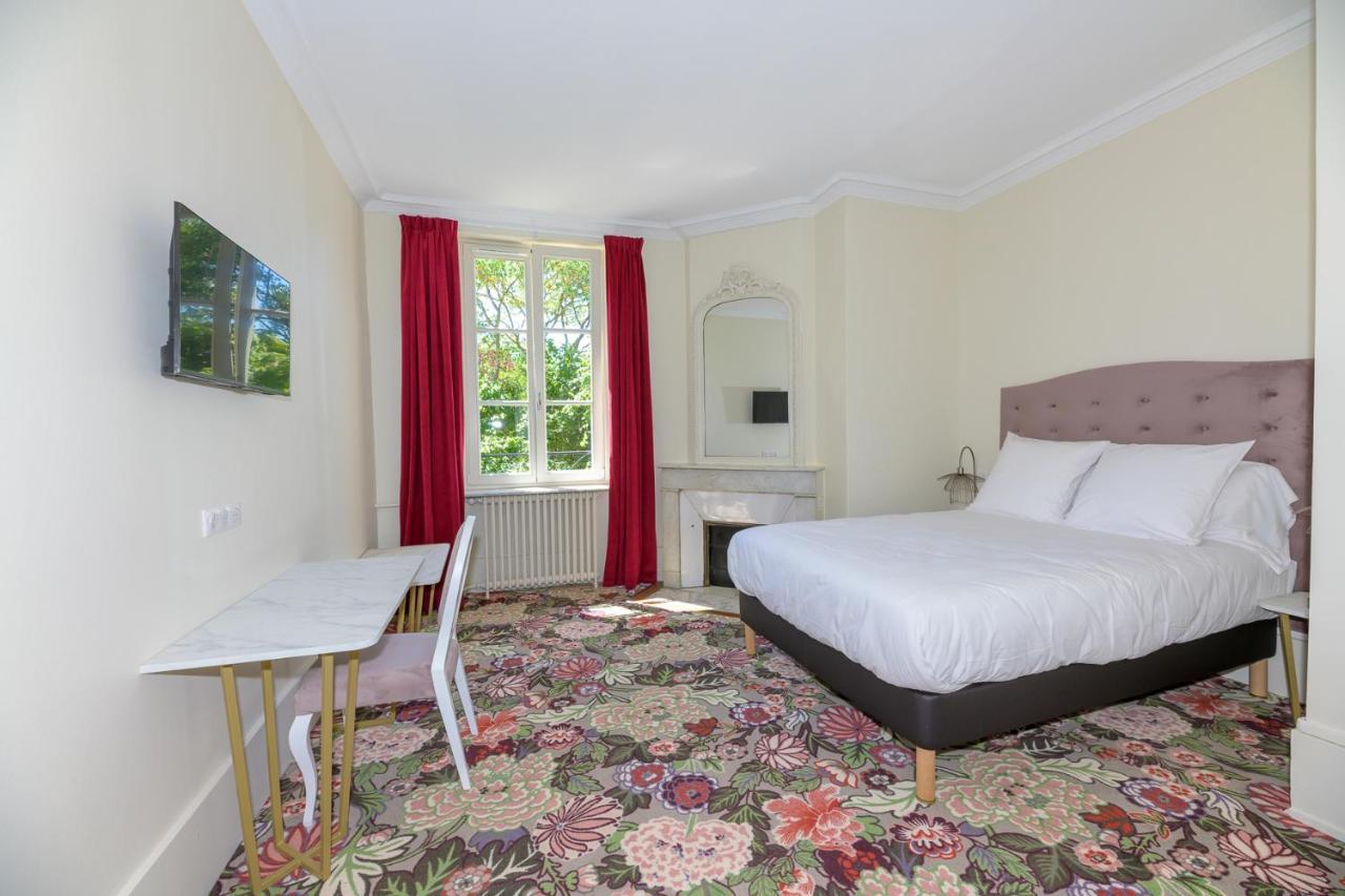 Logis Hotel Du Parc Pont-à-Mousson Kültér fotó